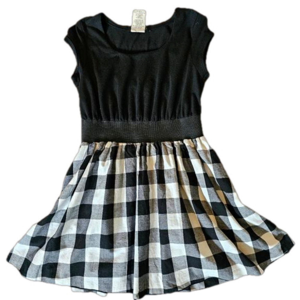 6/$20 Too Chic Black And Plaid Dress With Flared Skirt Size 8 (Girl)